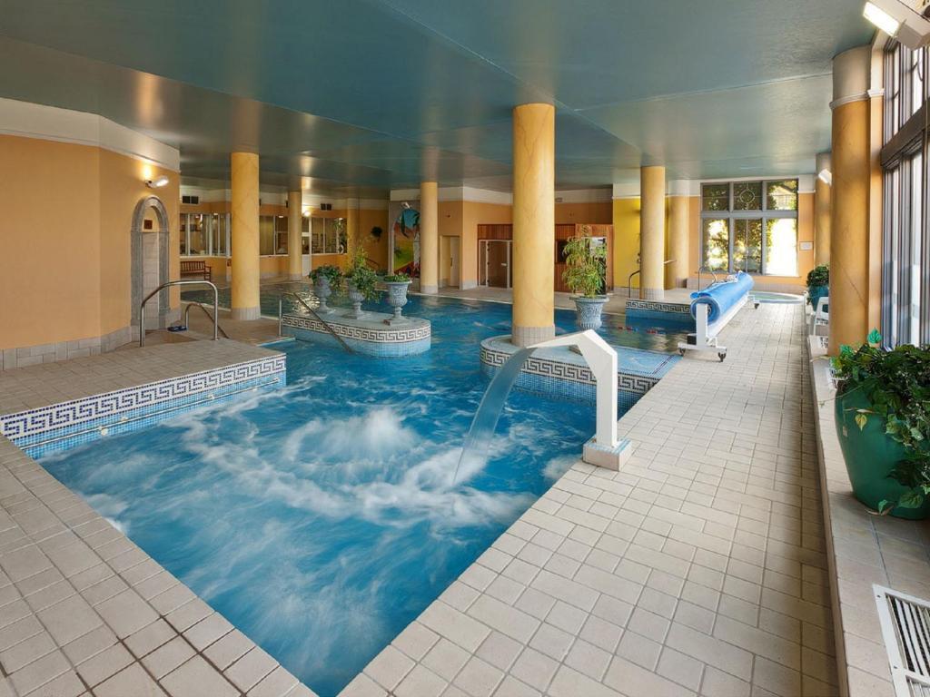 Ashdown Park Hotel Gorey Exterior photo