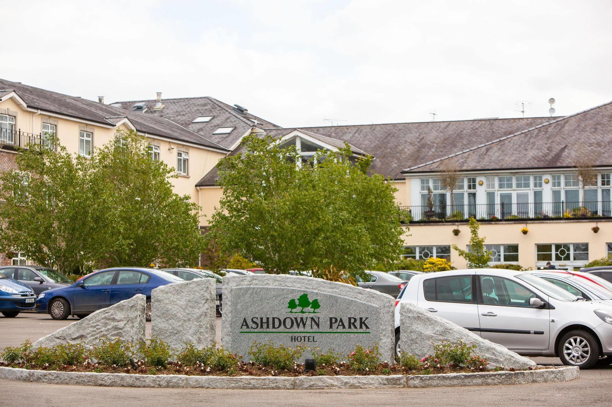 Ashdown Park Hotel Gorey Exterior photo